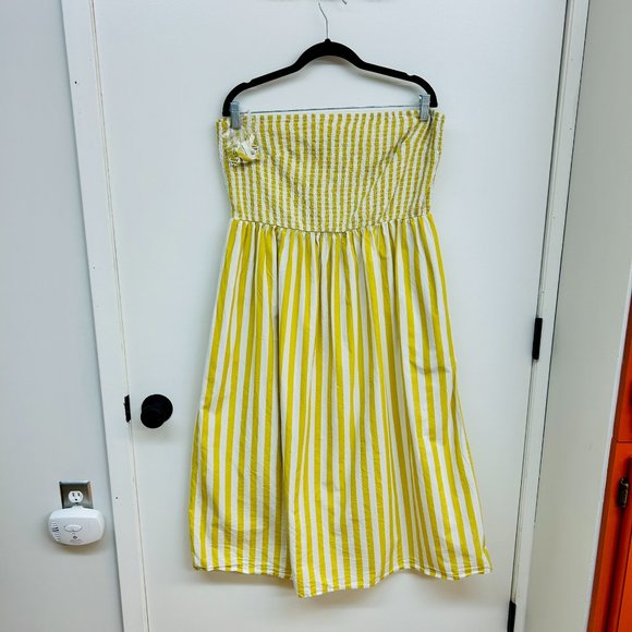 a new day Yellow and White Strapless Dress - Picture 2 of 6